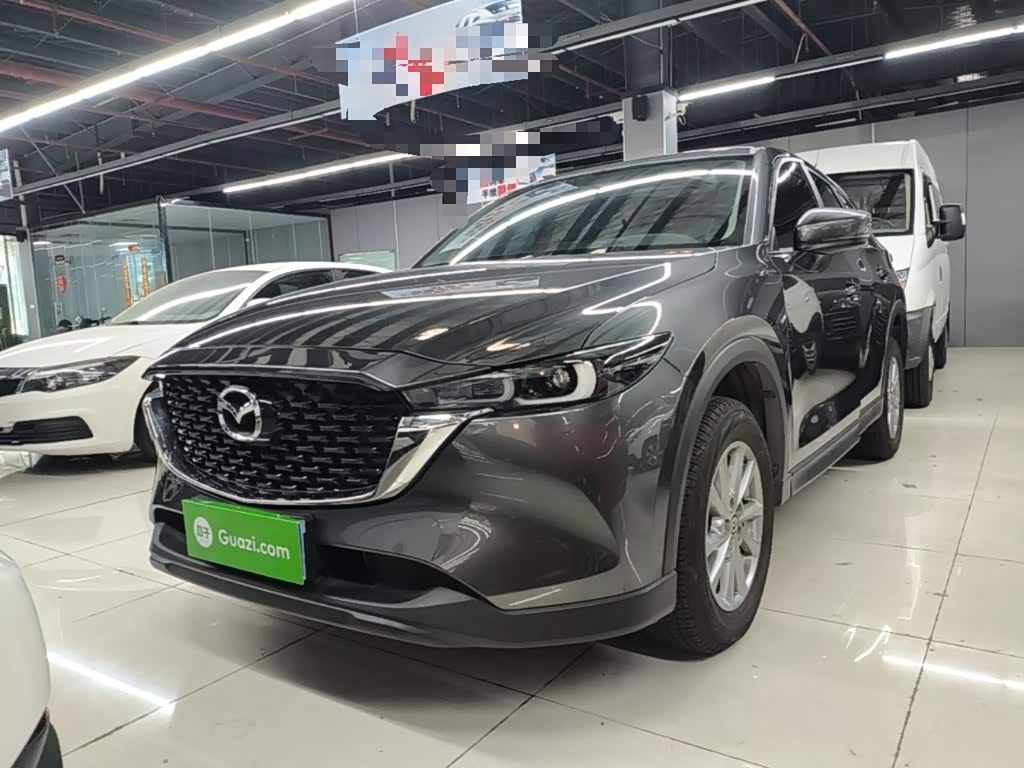 Mazda CX-5 2.0 л 2024 г. Серебристо-серый, пробег 17400 км