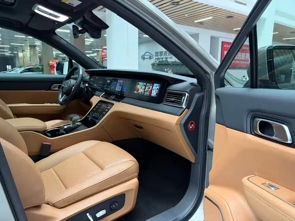 Li Auto Li ONE — миниатюра 17