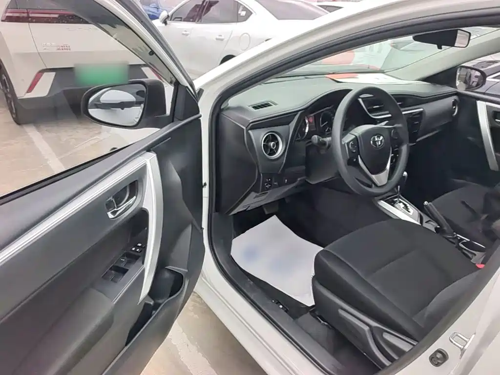 Toyota Corolla — миниатюра 16
