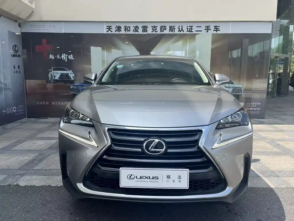 Lexus NX 2016 200