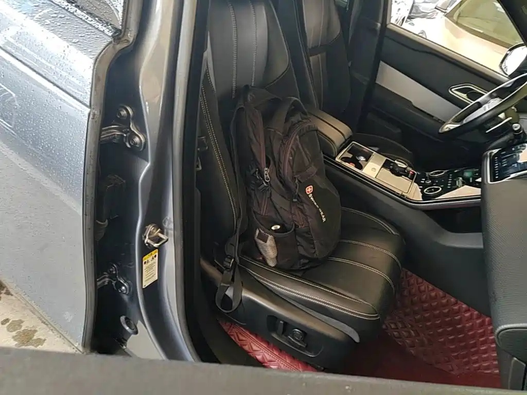 Land Rover Velar — миниатюра 25