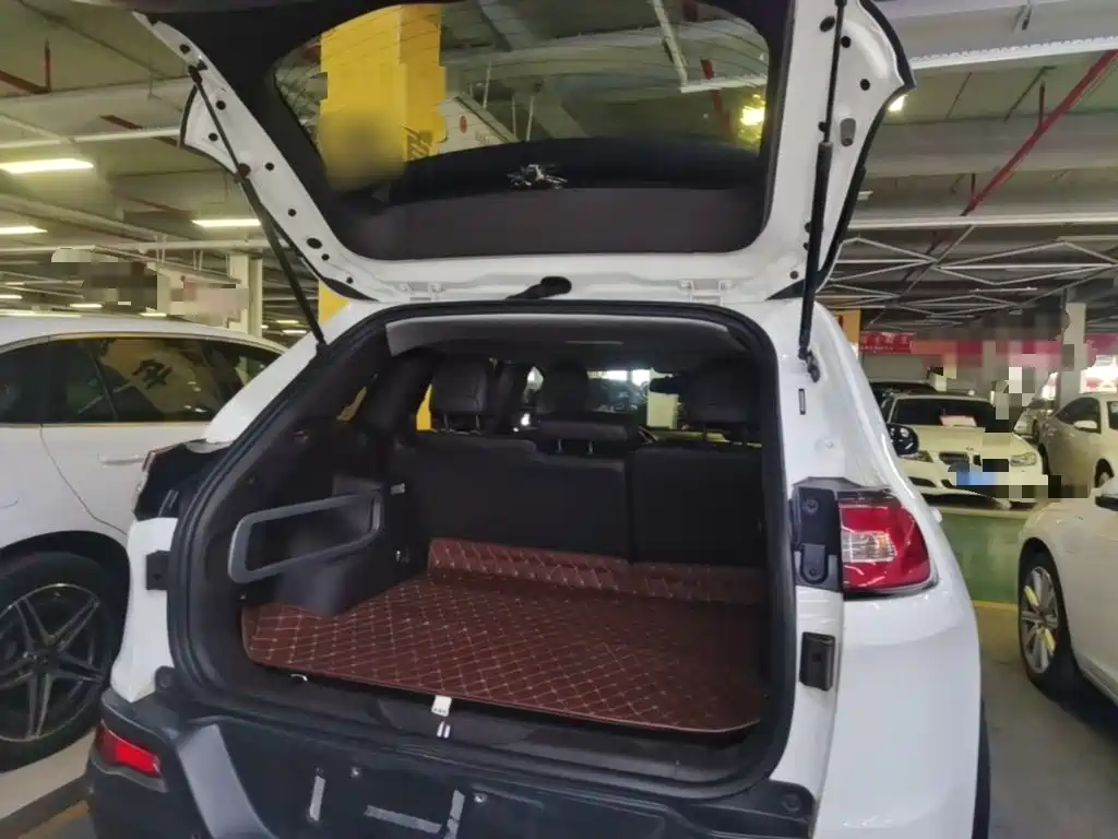 Jeep Cherokee — миниатюра 19