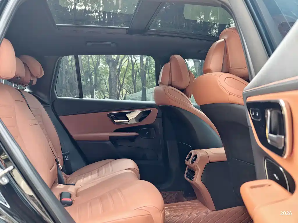 Mercedes-Benz GLC — миниатюра 7