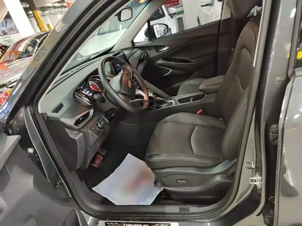 Chevrolet Volando — миниатюра 15