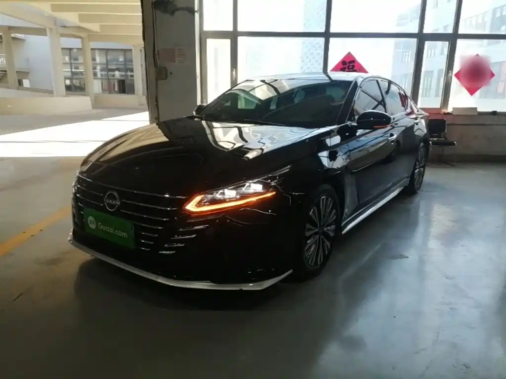 Nissan Teana 2025