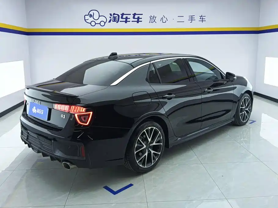 Lynk & Co 03 — миниатюра 3