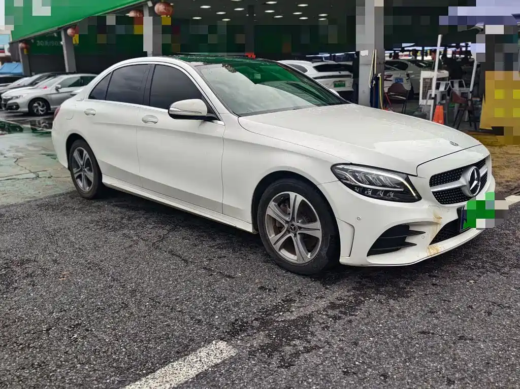 Mercedes-Benz C-Class — миниатюра 2