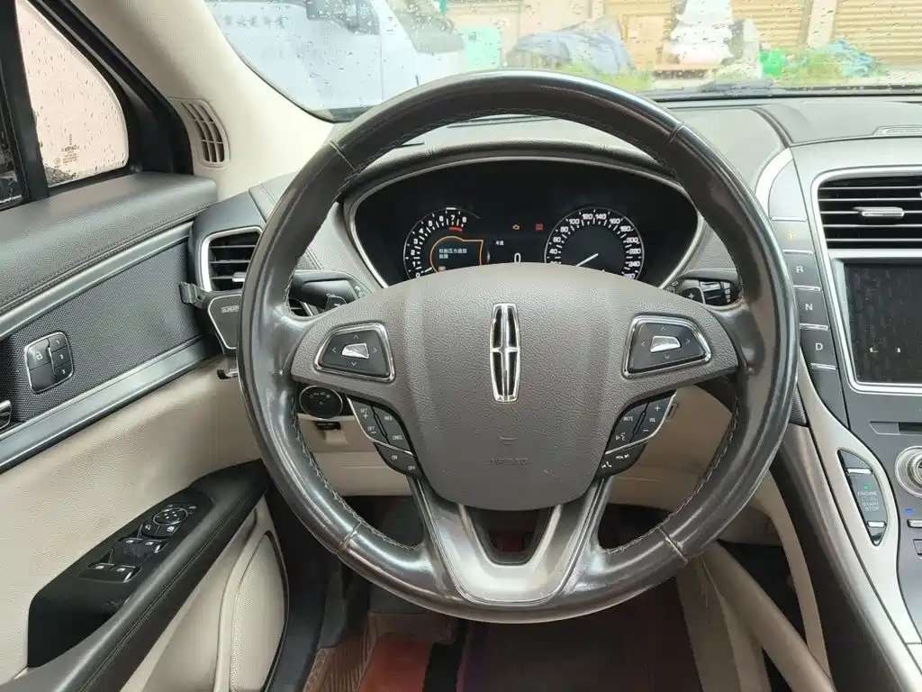 Lincoln MKX — миниатюра 12