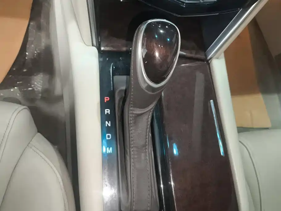 Cadillac XTS — миниатюра 16
