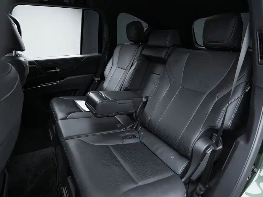Lexus LX 2022 600 Luxury