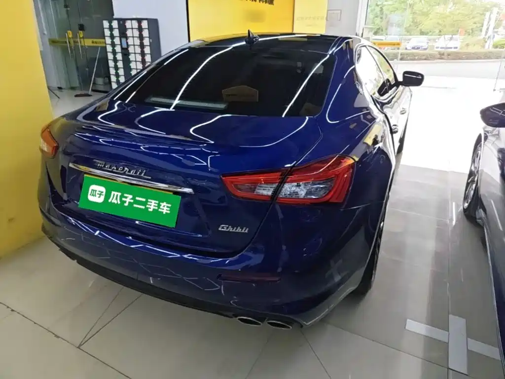 Maserati Ghibli — миниатюра 7