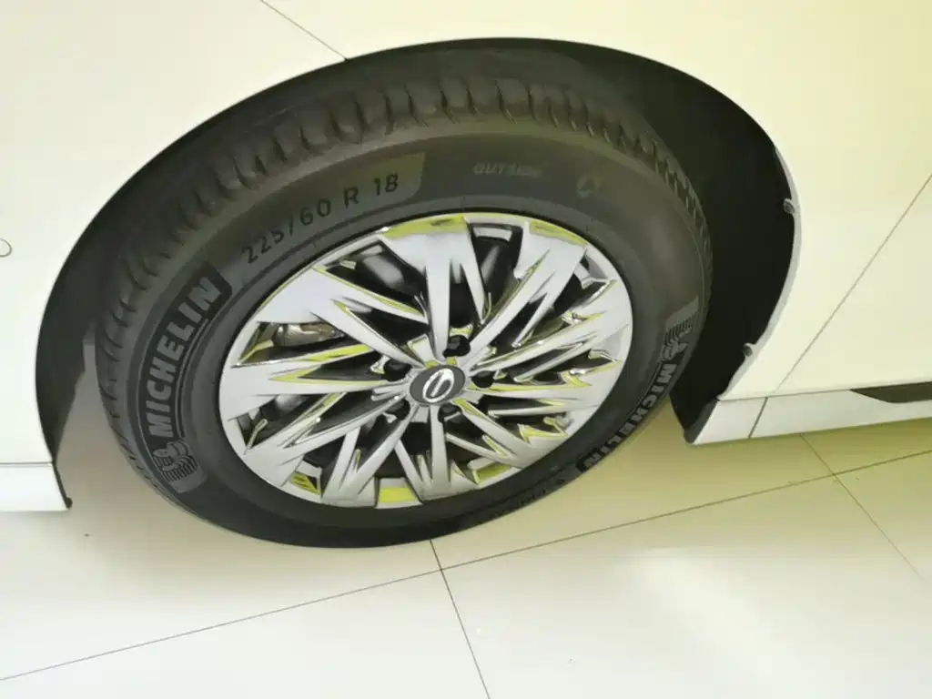 GAC Motor Trumpchi Xiangwang M8 — миниатюра 23