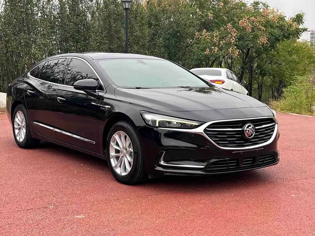 Buick LaCrosse — миниатюра 3