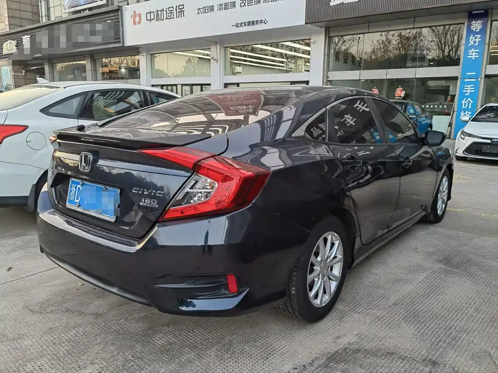 Honda Civic 2016 180TURBO CVT Comfort