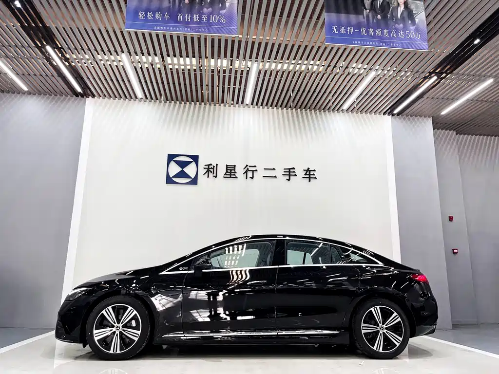 Mercedes-Benz EQE 2025 500 4MATIC