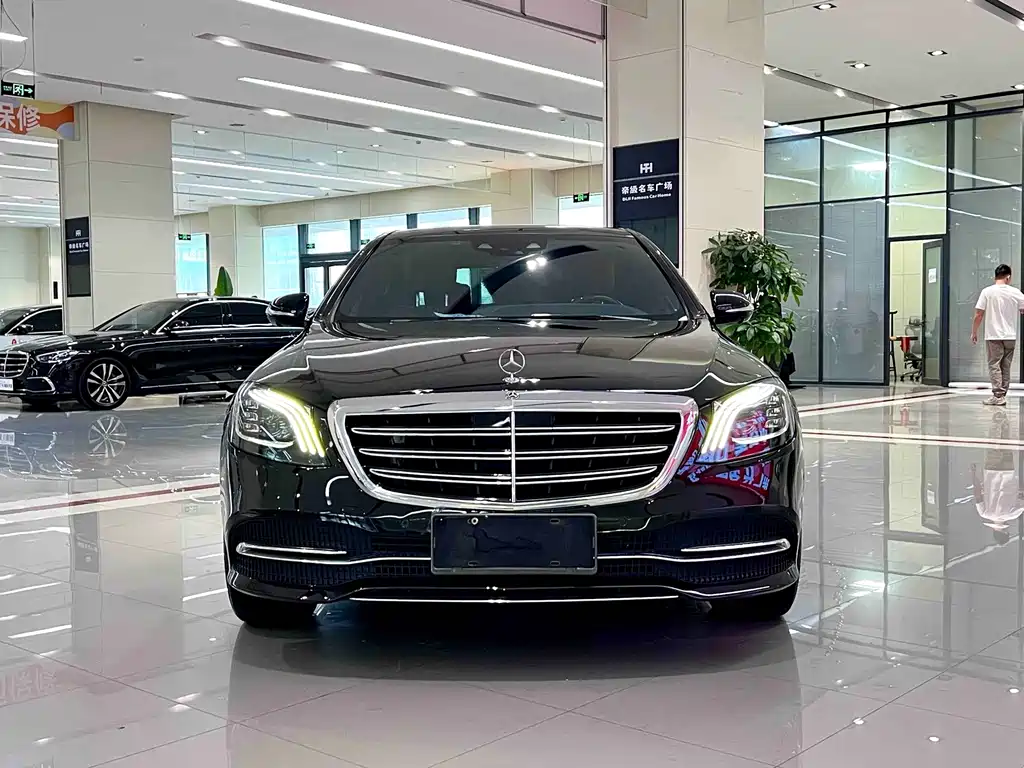 Mercedes-Benz S-Class — миниатюра 2