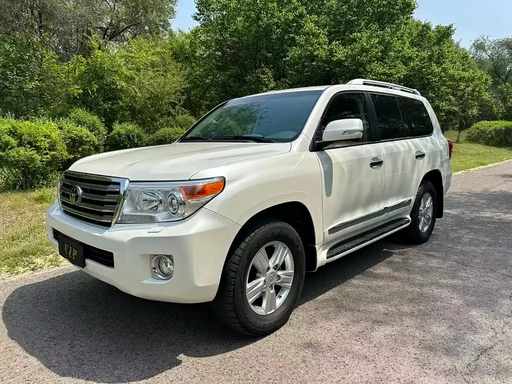 Toyota Land Cruiser 2015 5.7L VX-R