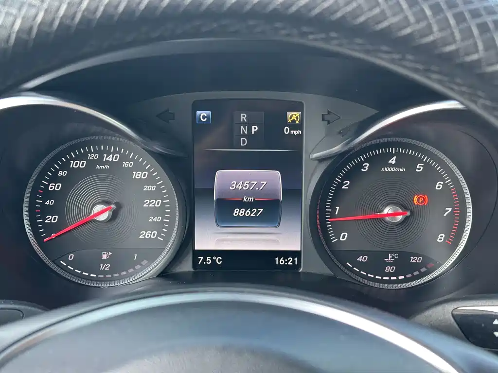 Mercedes-Benz GLC Coupe GLC 260 4MATIC Coupe SUV, фото 12