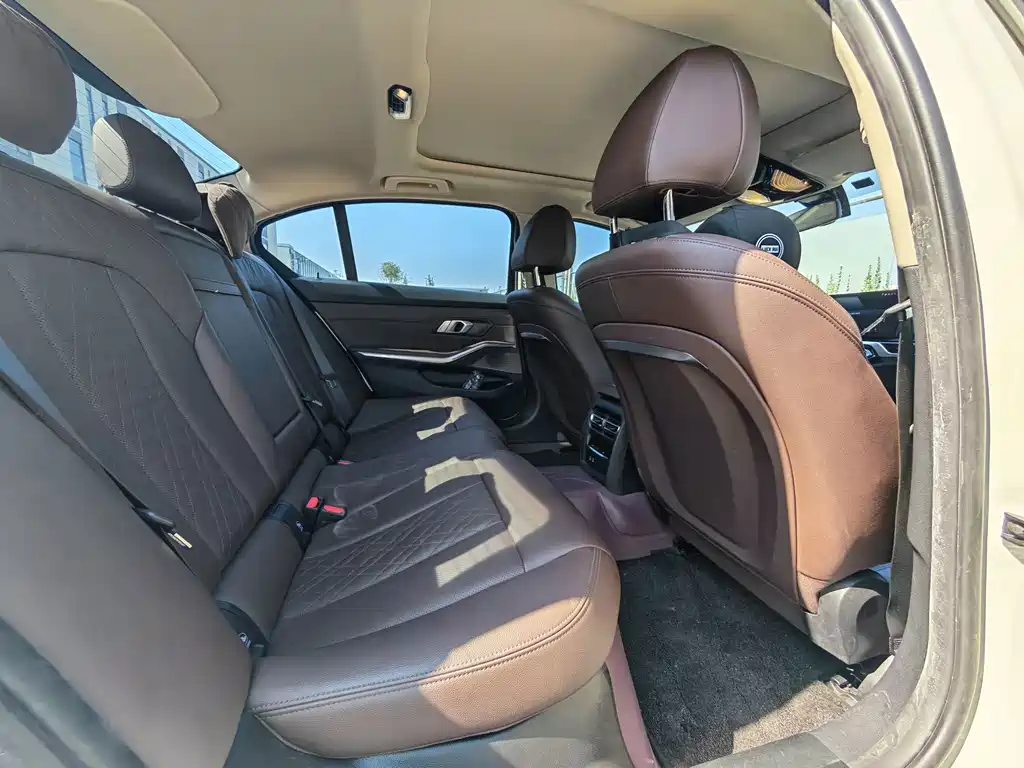 BMW i3 — миниатюра 8