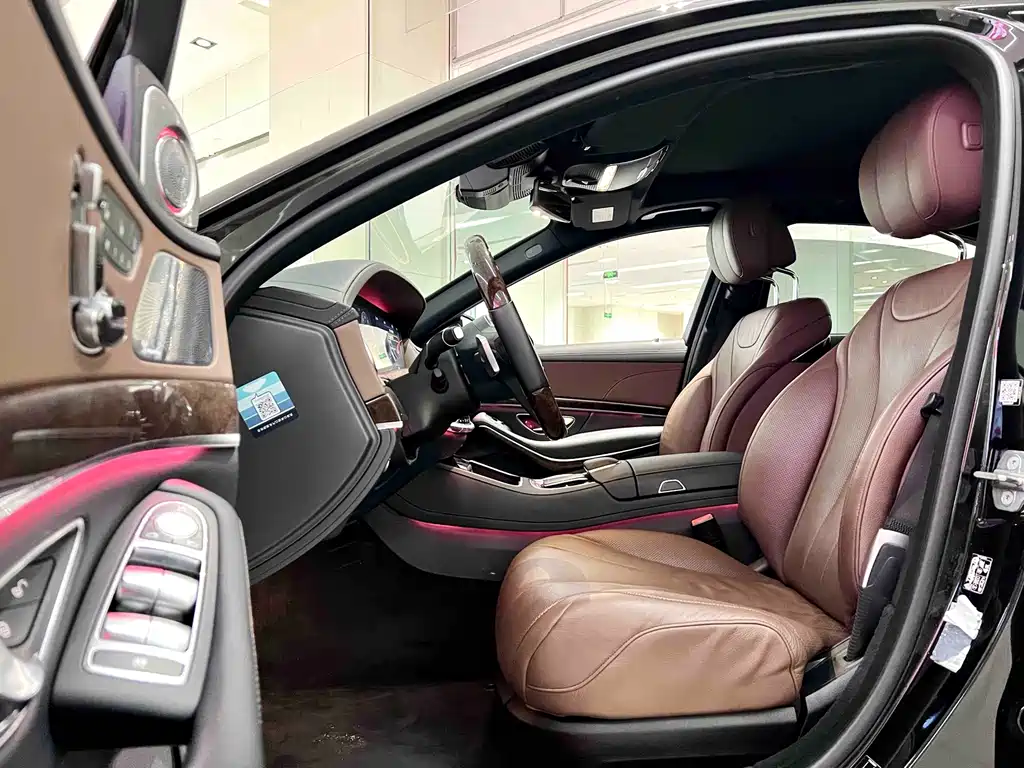 Mercedes-Benz S-Class — миниатюра 7