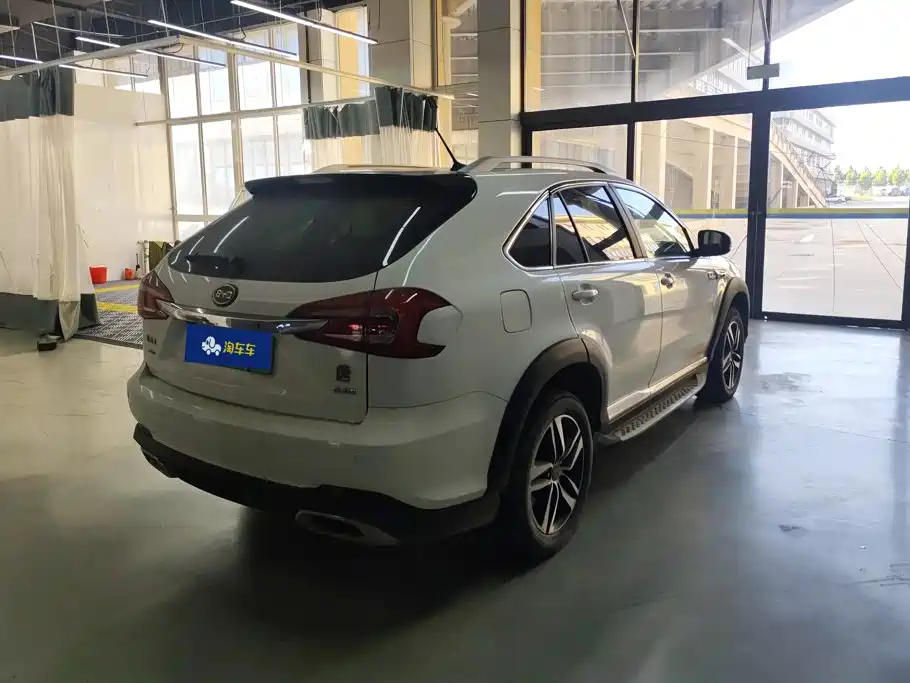 BYD Tang New Energy — миниатюра 3