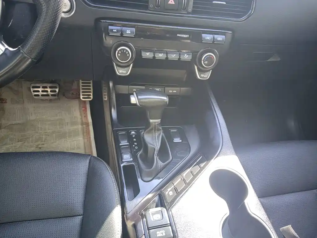 Kia KX7 — миниатюра 14