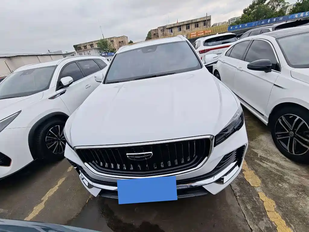 Geely Xingyue L — миниатюра 2
