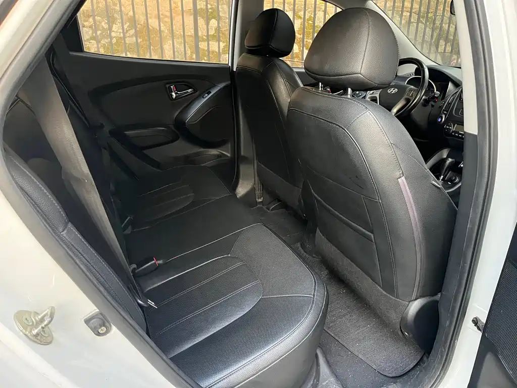 Hyundai ix35 — миниатюра 10
