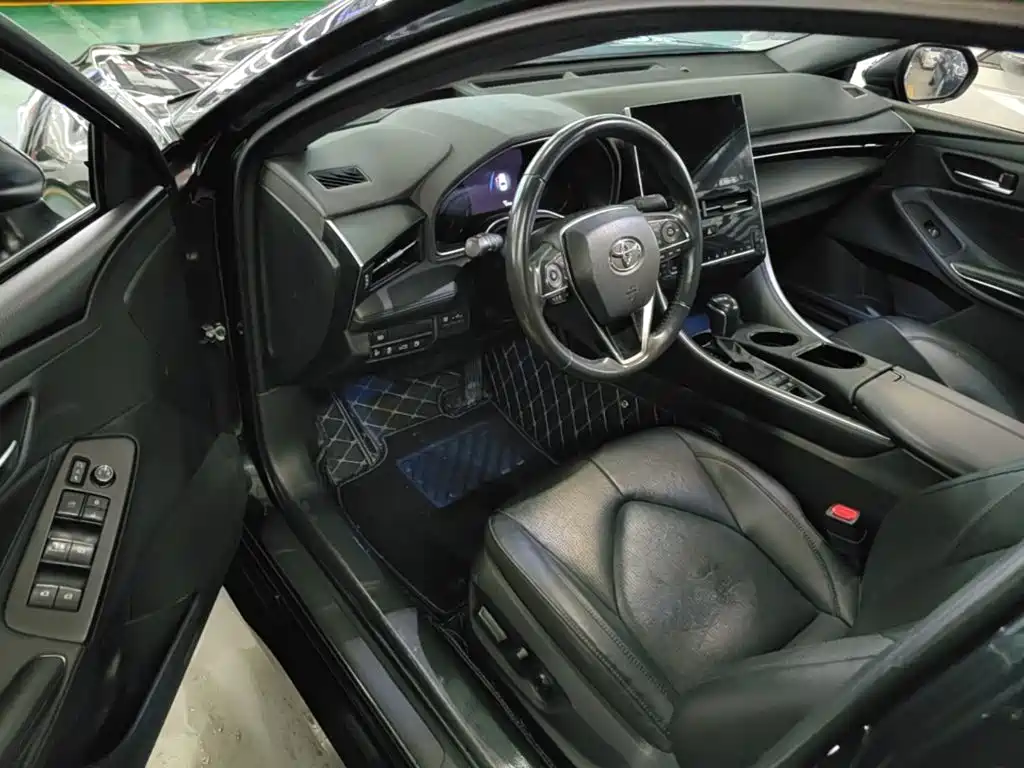 Toyota Avalon — миниатюра 16