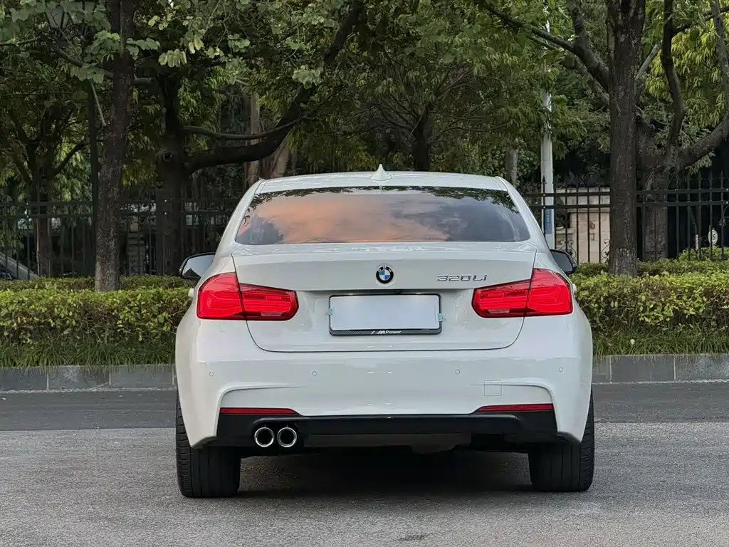 BMW 3 Series — миниатюра 9