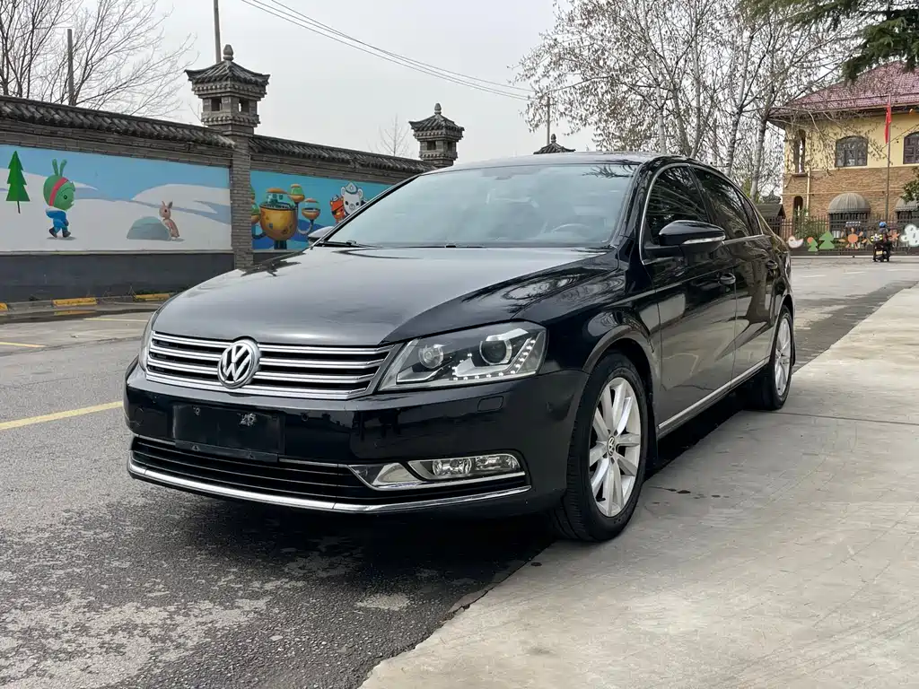 Volkswagen Magotan 2013
