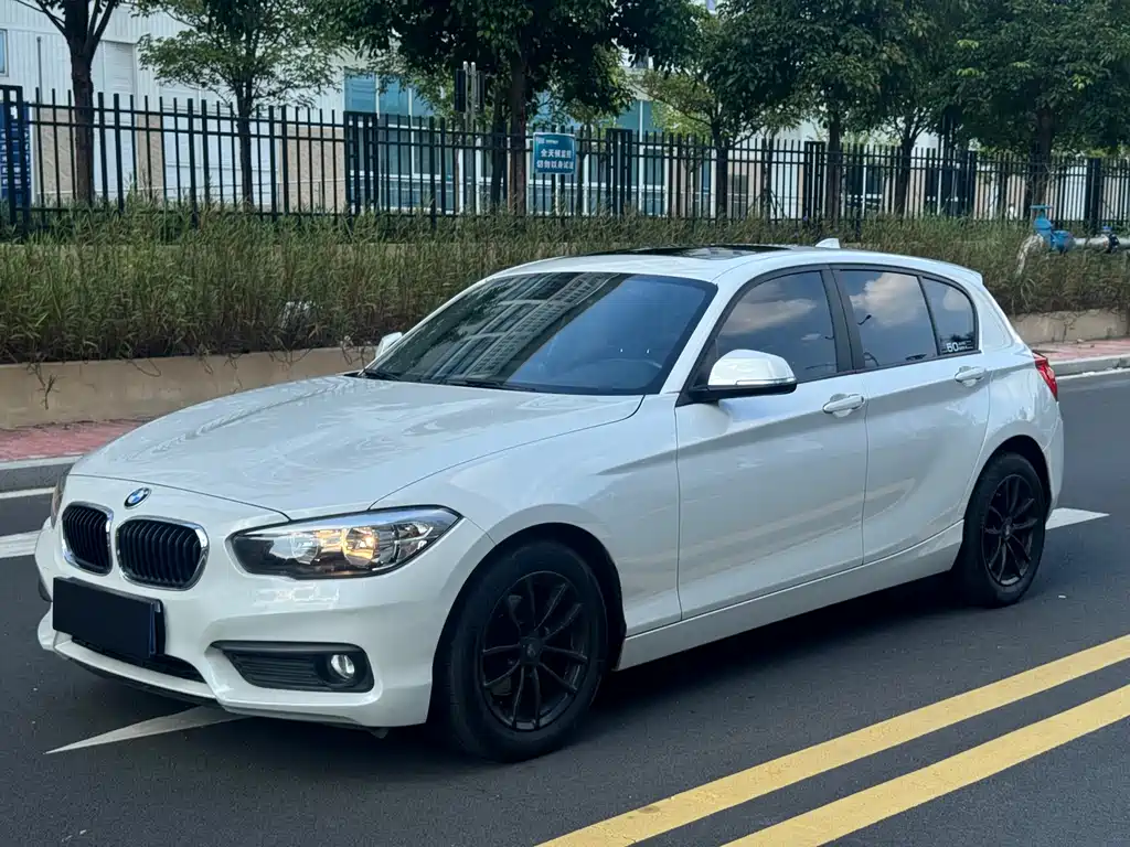 BMW 1 Series (Import) 2018