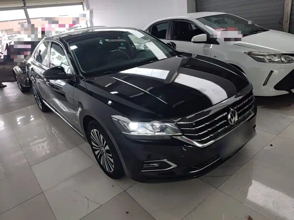 Volkswagen Passat — миниатюра 4