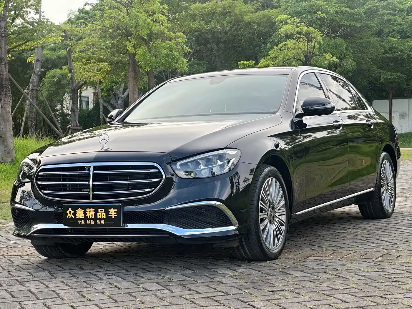 奔驰E级 2023款 E 300 L 豪华型 2023