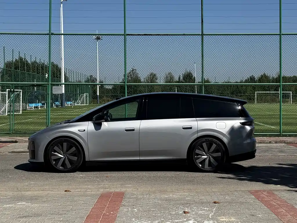 Li Auto Li i8 — миниатюра 3
