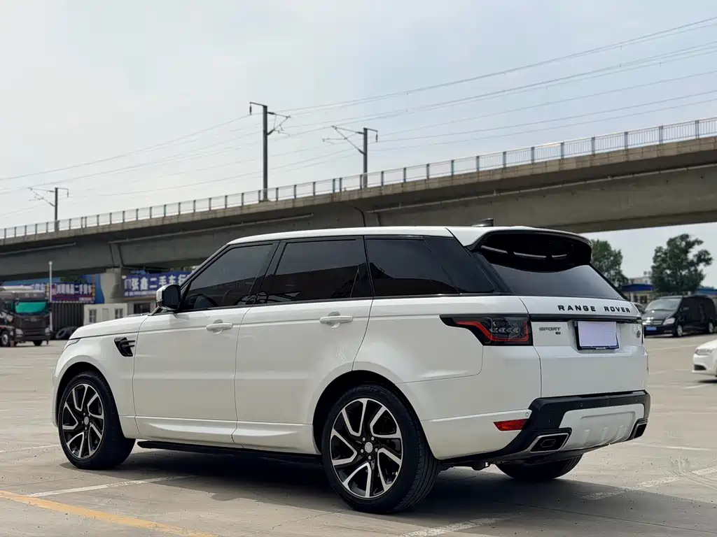 Land Rover Sport — миниатюра 10