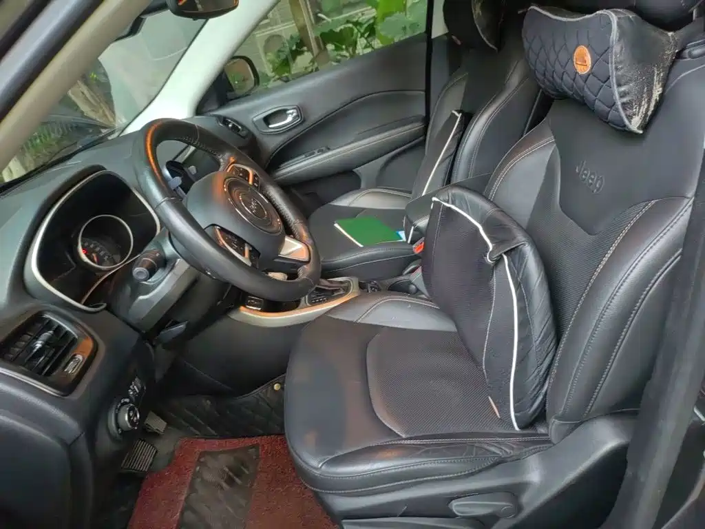 Jeep Compass — миниатюра 16