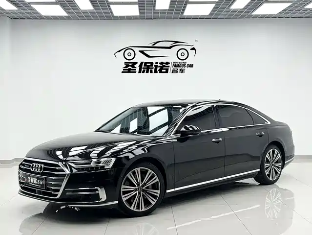 2022 Audi A8