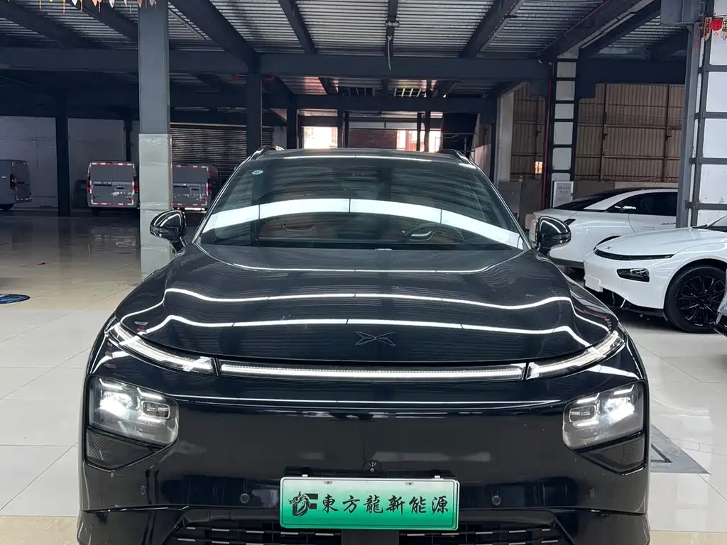 XPeng G9