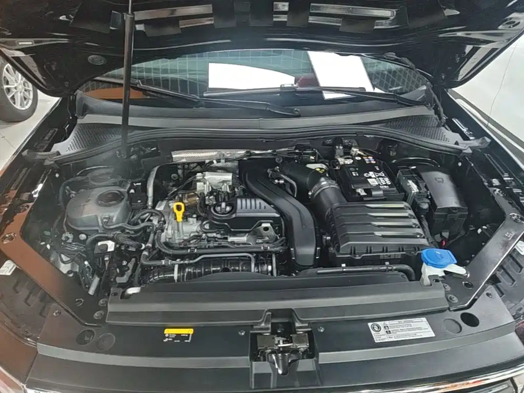 Volkswagen Tiguan L — миниатюра 20