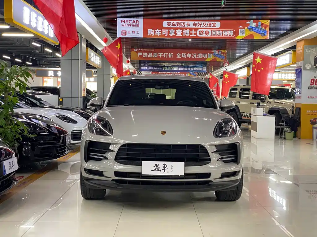 Porsche Macan — миниатюра 2