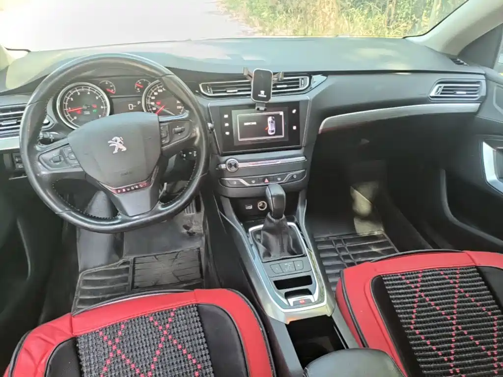 Peugeot 408 — миниатюра 10
