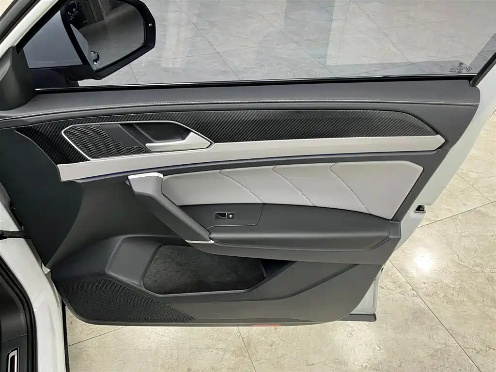 VOLKSWAGEN TANYUE GTE PLUG IN HYBRID