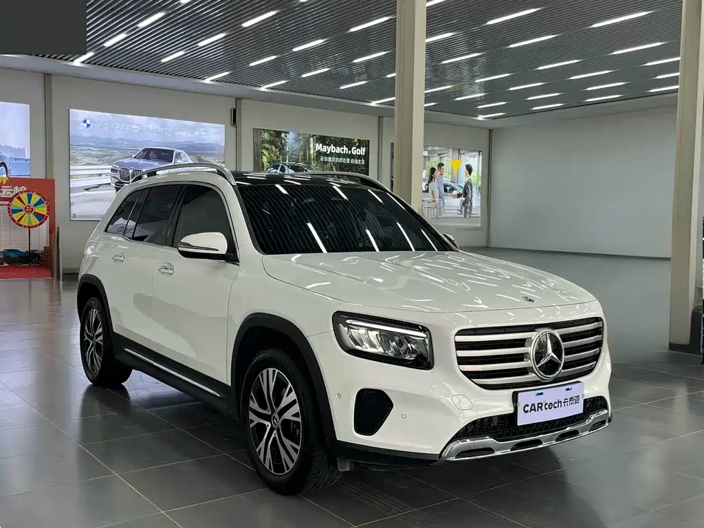 MERCEDES-BENZ GLB