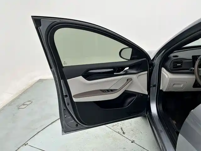 BYD Qin Plus — фотографии объявления, Фото 17
