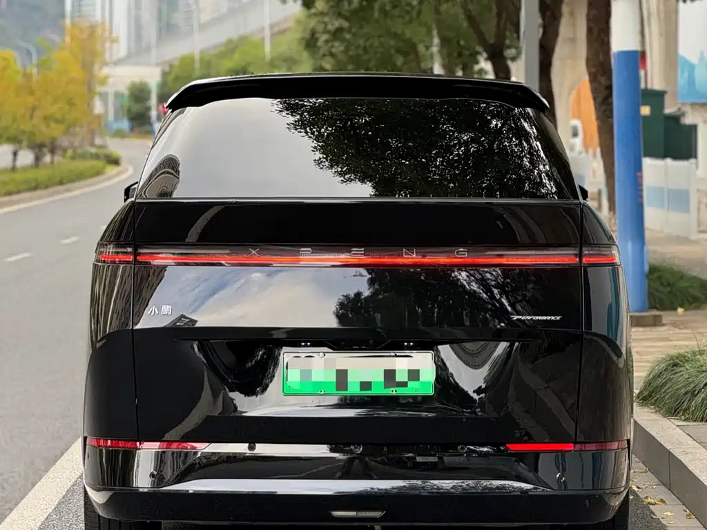 XIAOPENG X9