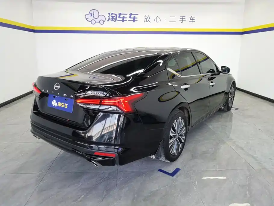 Nissan Teana — миниатюра 3
