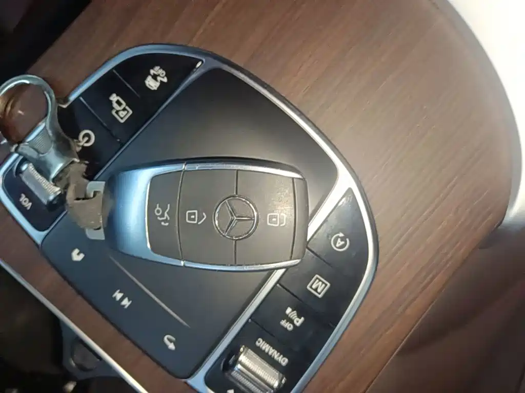 Mercedes-Benz GLC — миниатюра 9