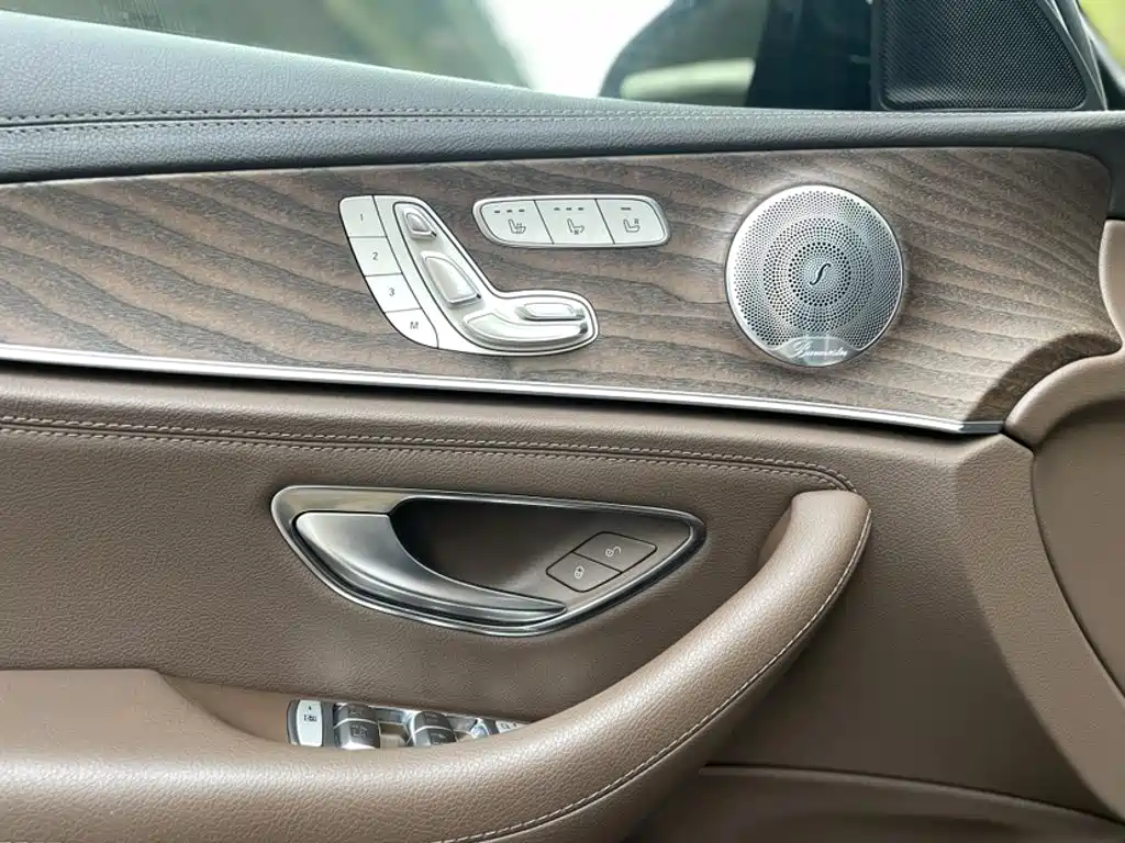 Mercedes-Benz E-Class E 2020 E 300 L