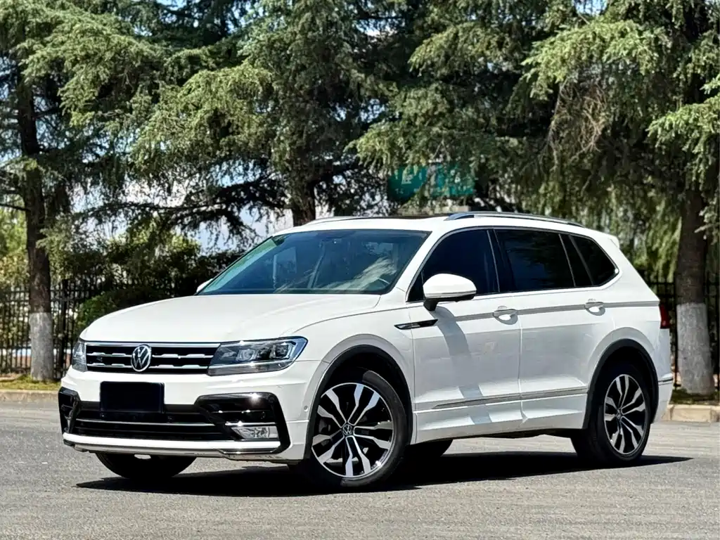Купить Volkswagen Tiguan L